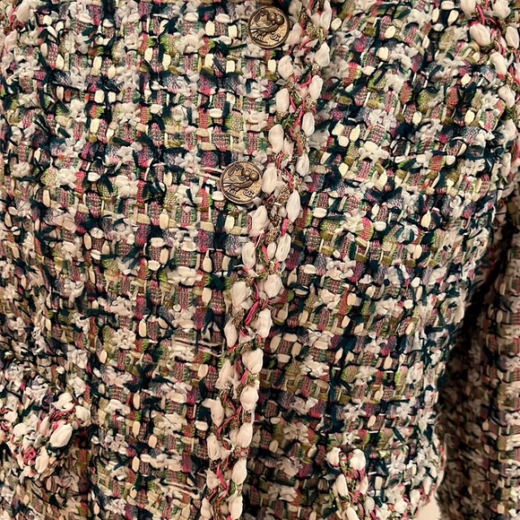 CHANEL NEW with Tags Jacket Size 44 - Picture 5 of 15